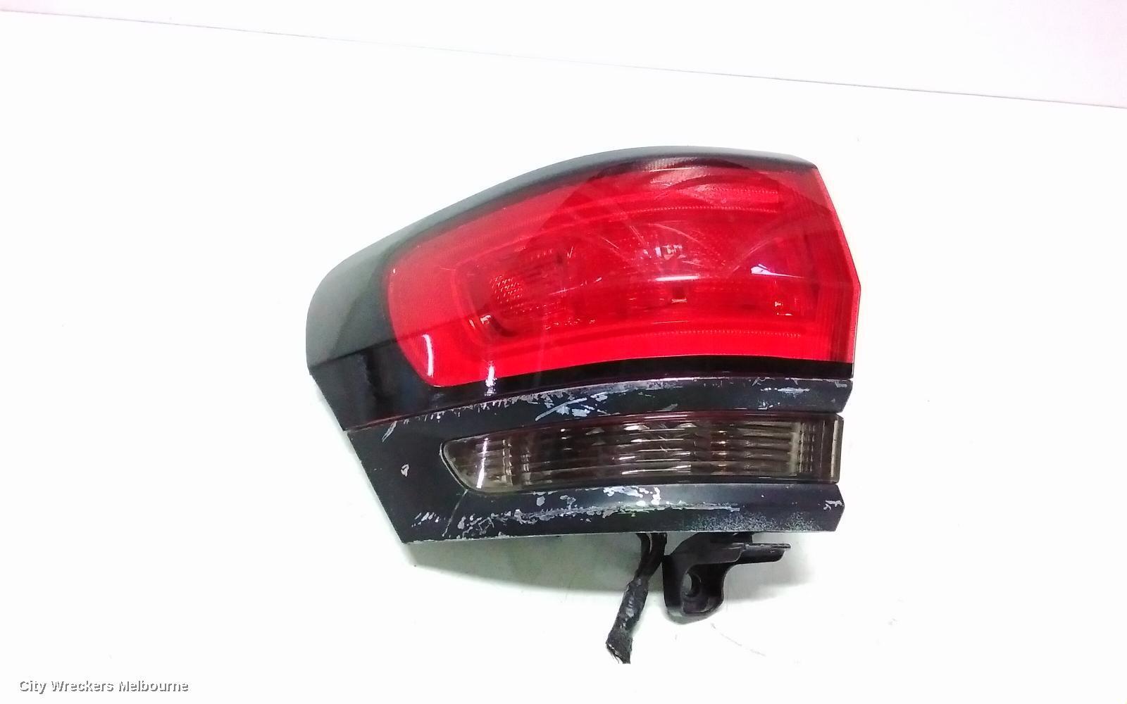 JEEP GRANDCHEROKEE 2014 Left Taillight