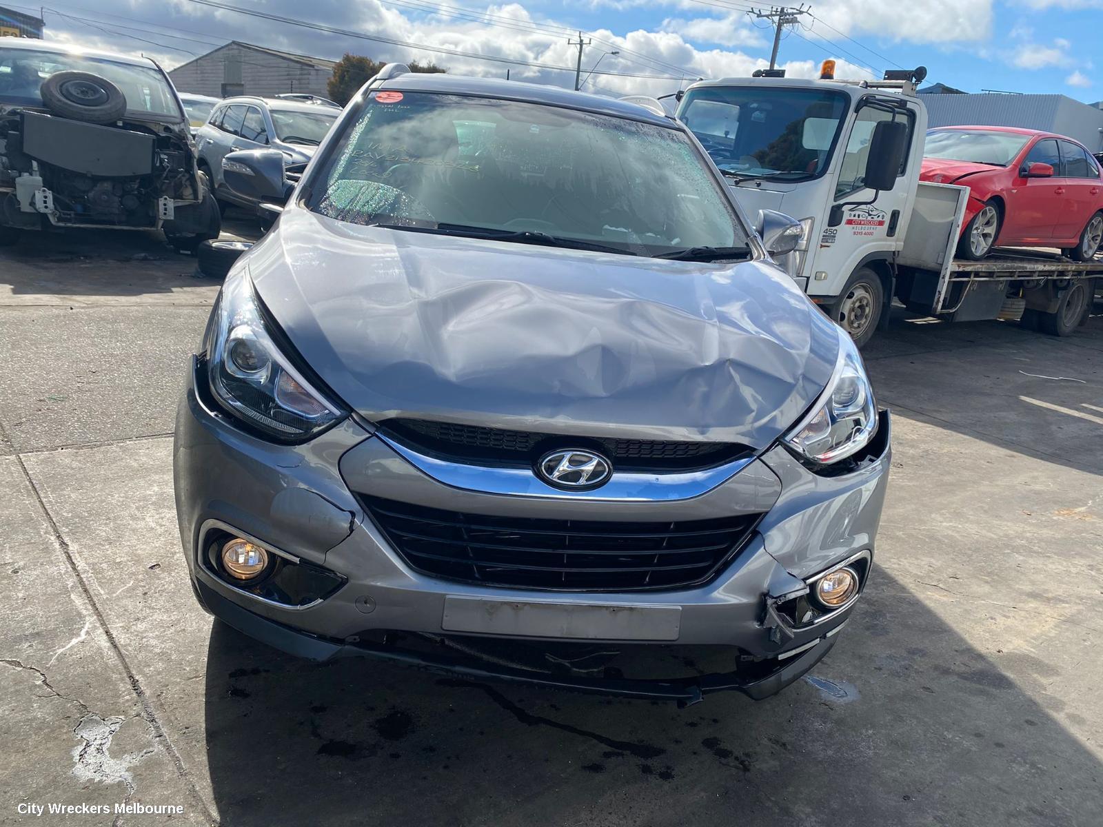 HYUNDAI IX35 2015 Right Front Door