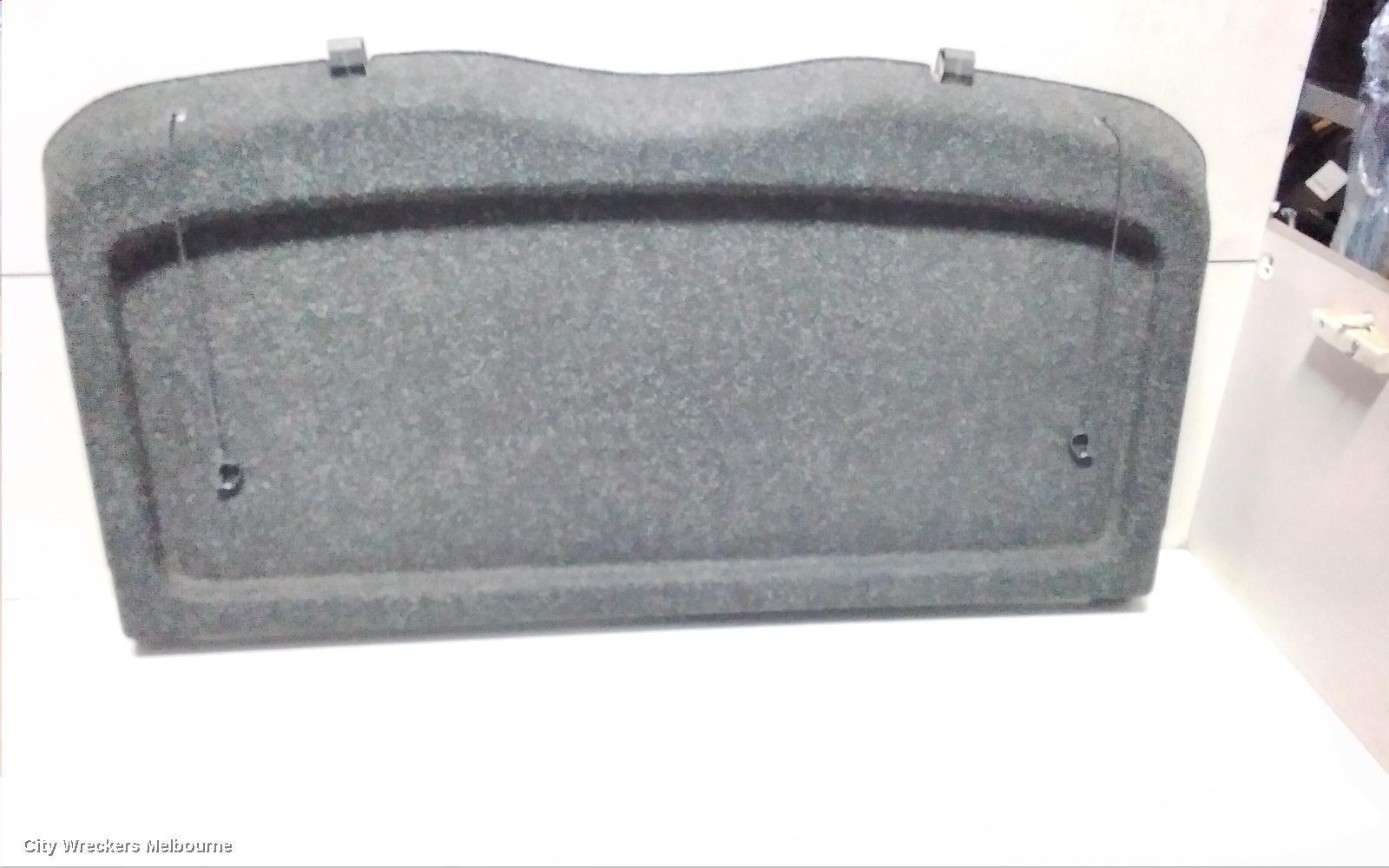 SUZUKI VITARA 2018 Parcel Shelf