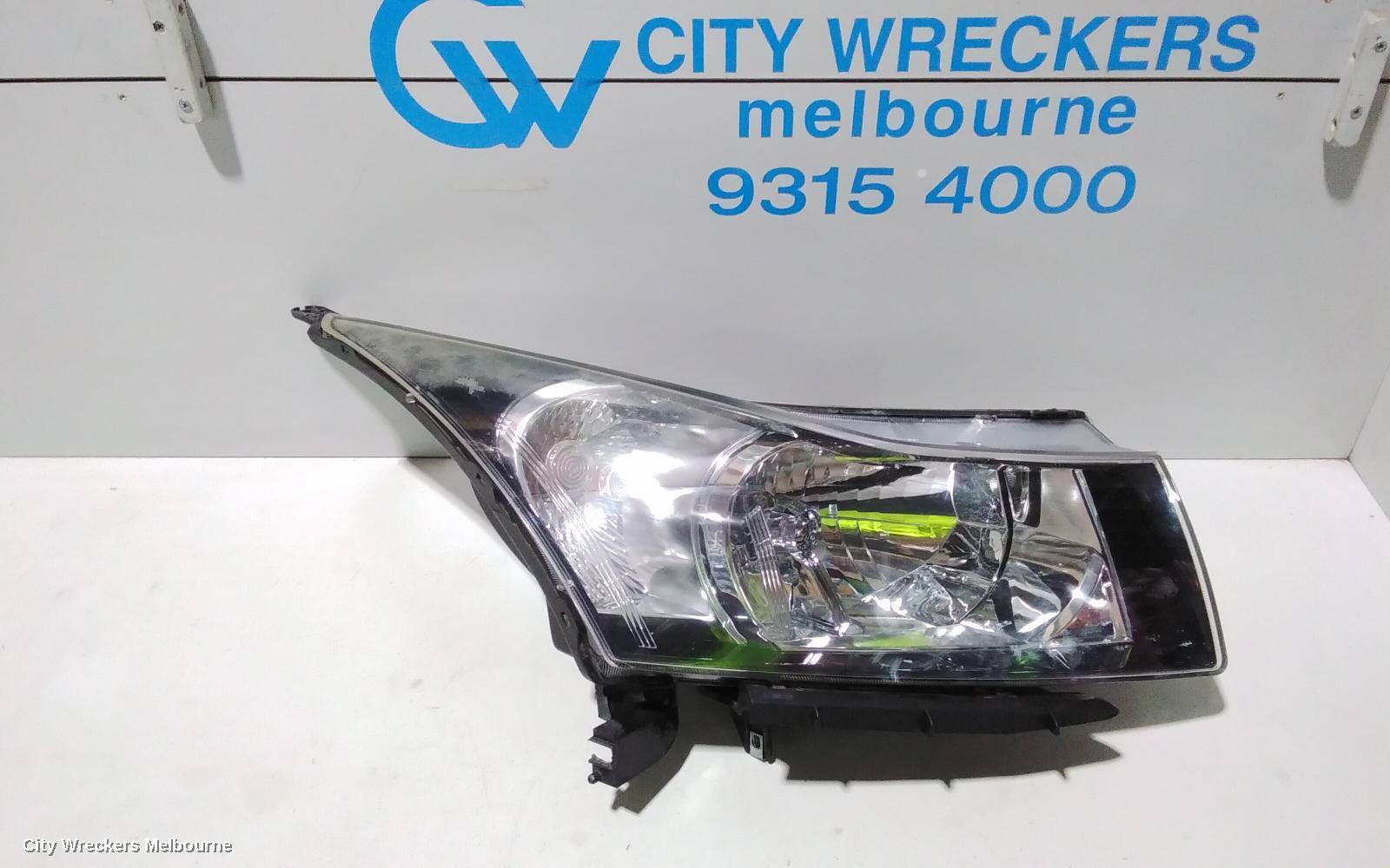 HOLDEN CRUZE 2010 Right Headlamp