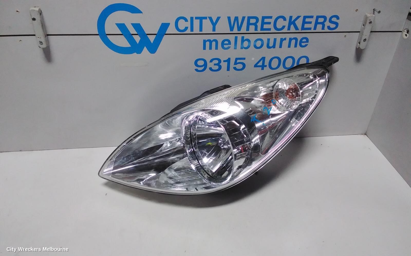 HYUNDAI I20 2011 Left Headlamp