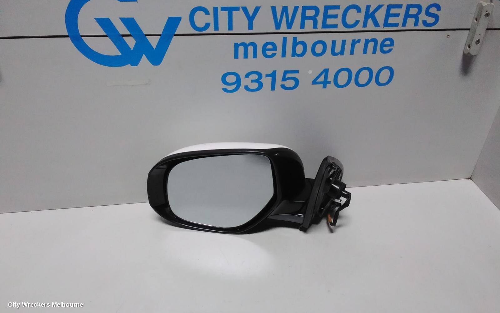 MITSUBISHI OUTLANDER 2014 Left Door Mirror