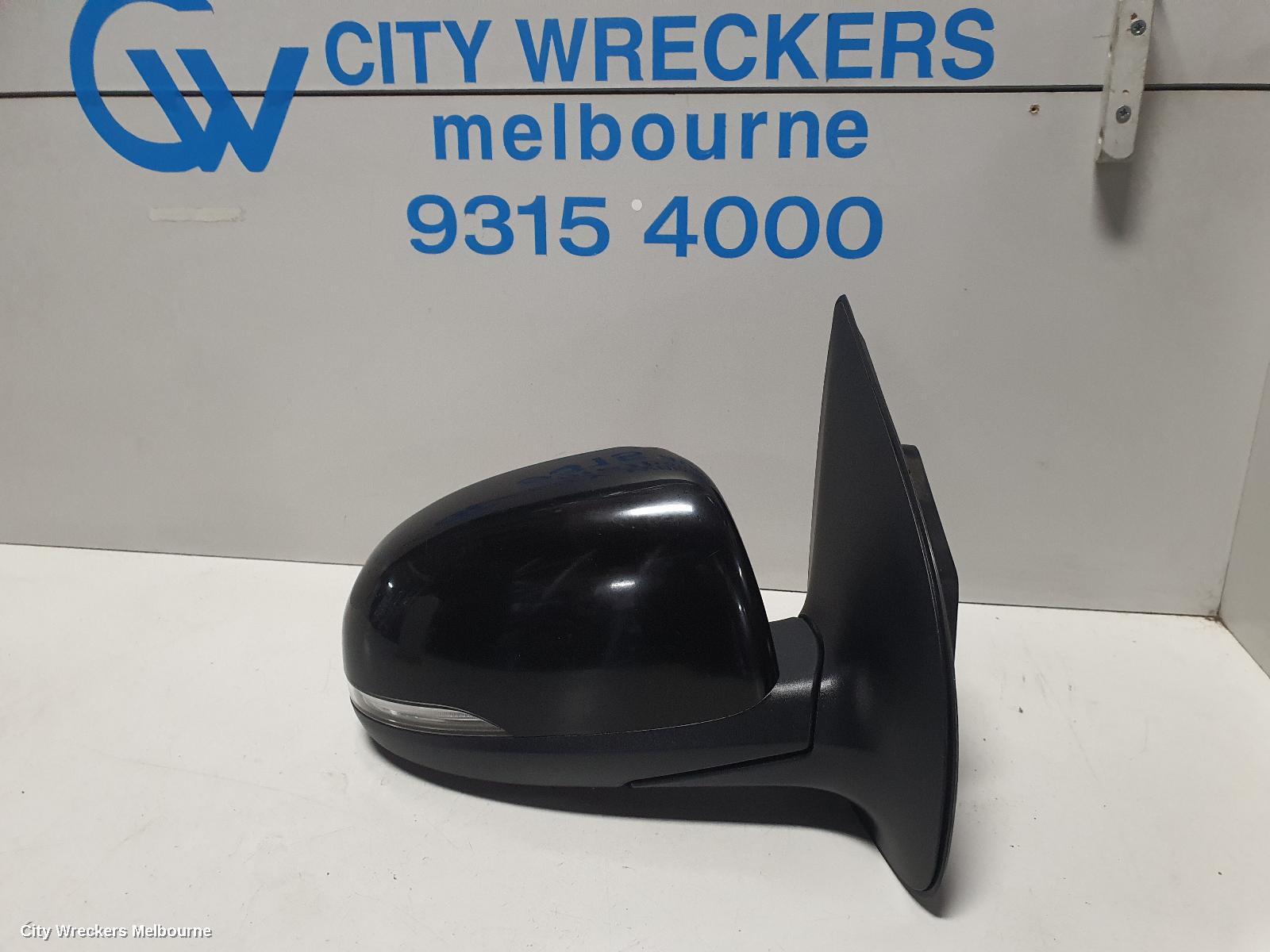 HYUNDAI I20 2013 Right Door Mirror