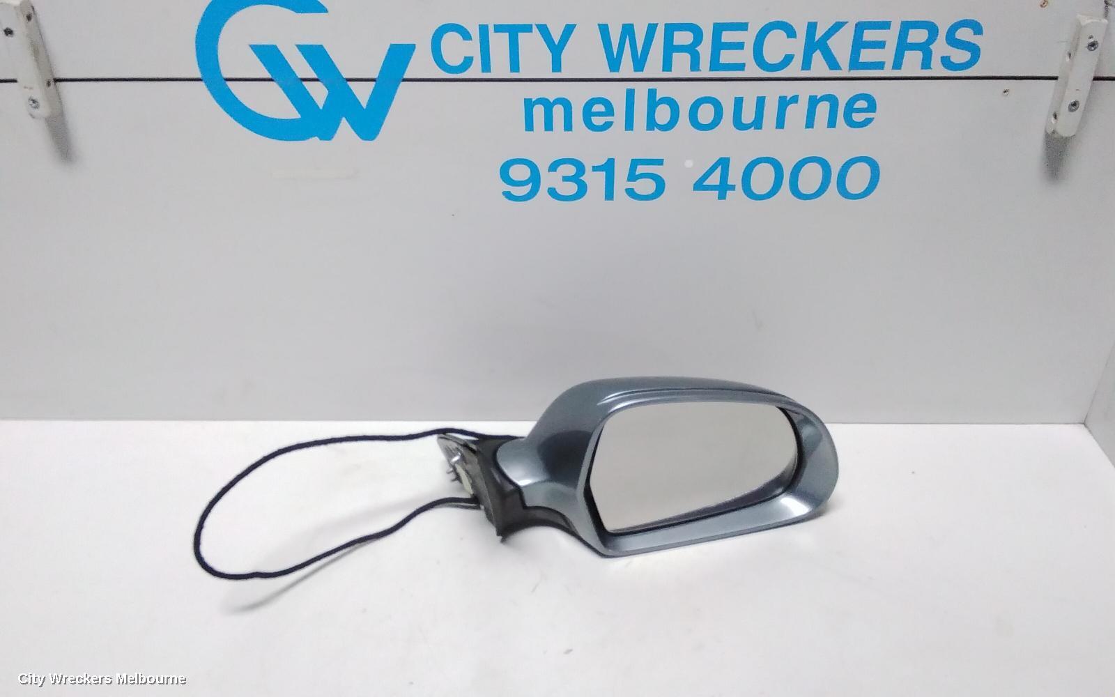 SKODA OCTAVIA 2013 Right Door Mirror