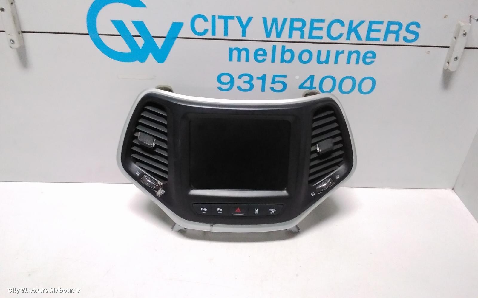 JEEP CHEROKEE 2015 Radio/Cd/Dvd/Sat/Tv