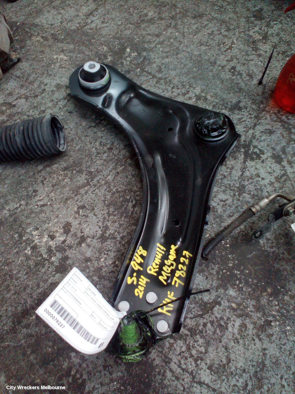 RENAULT MEGANE 2014 Right Front Lower Control Arm