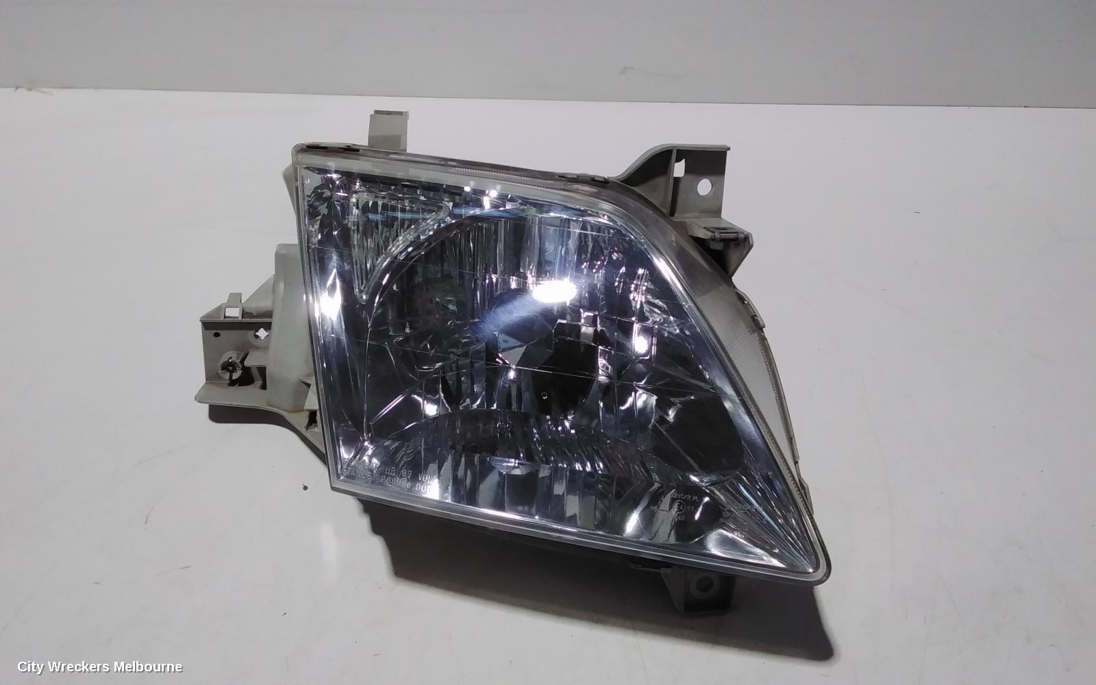 MAZDA MPV 2001 Right Headlamp