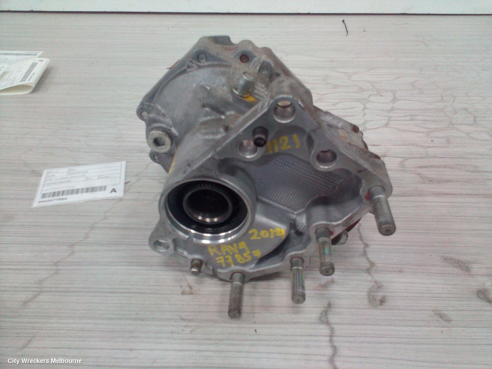 TOYOTA RAV4 2014 Transfer Case