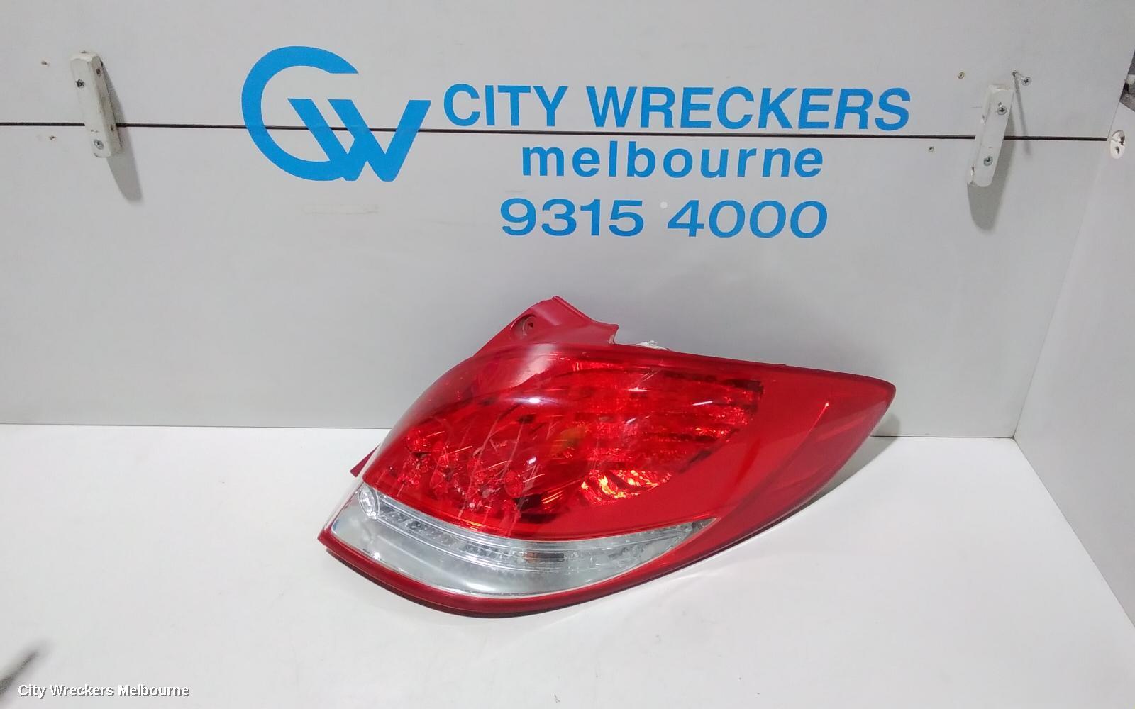 HYUNDAI VELOSTER 2014 Right Taillight