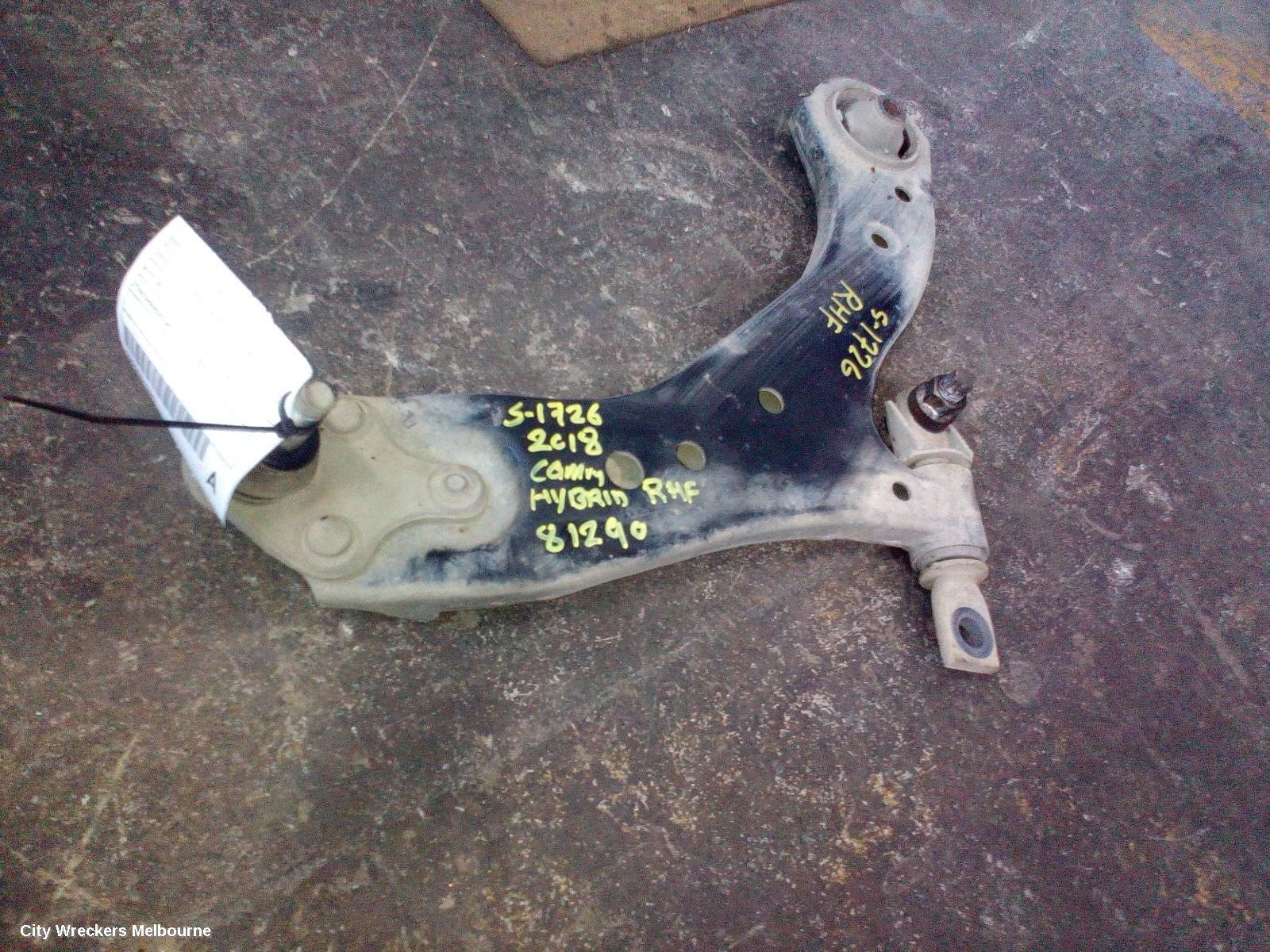 TOYOTA CAMRY 2018 Right Front Lower Control Arm