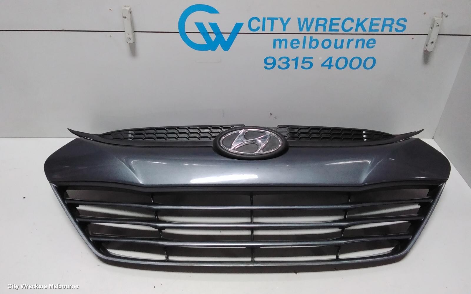 HYUNDAI IX35 2015 Grille