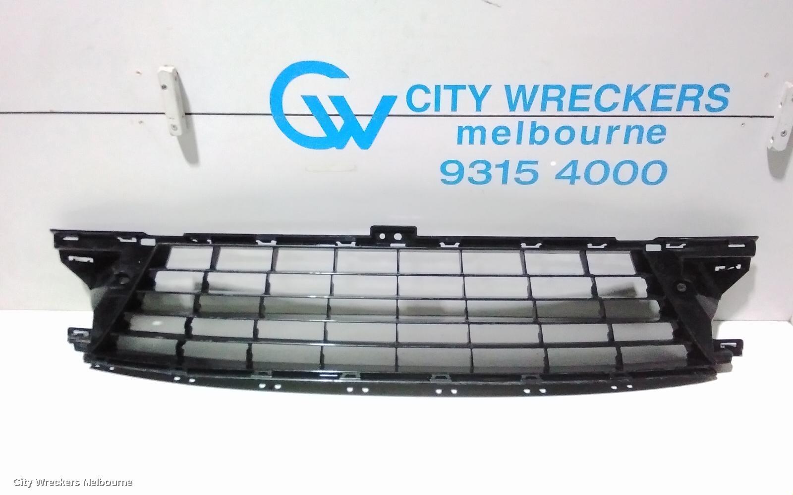 RENAULT MEGANE 2016 Grille