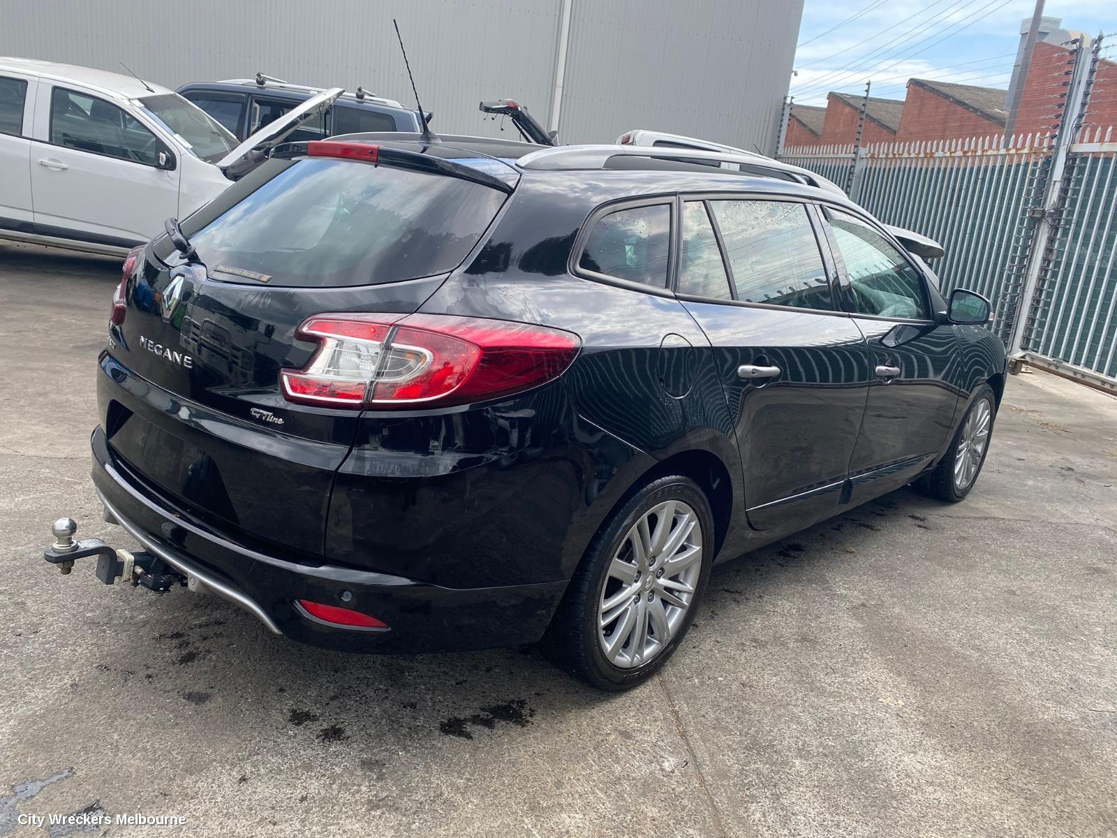 RENAULT MEGANE 2016 Left Guard