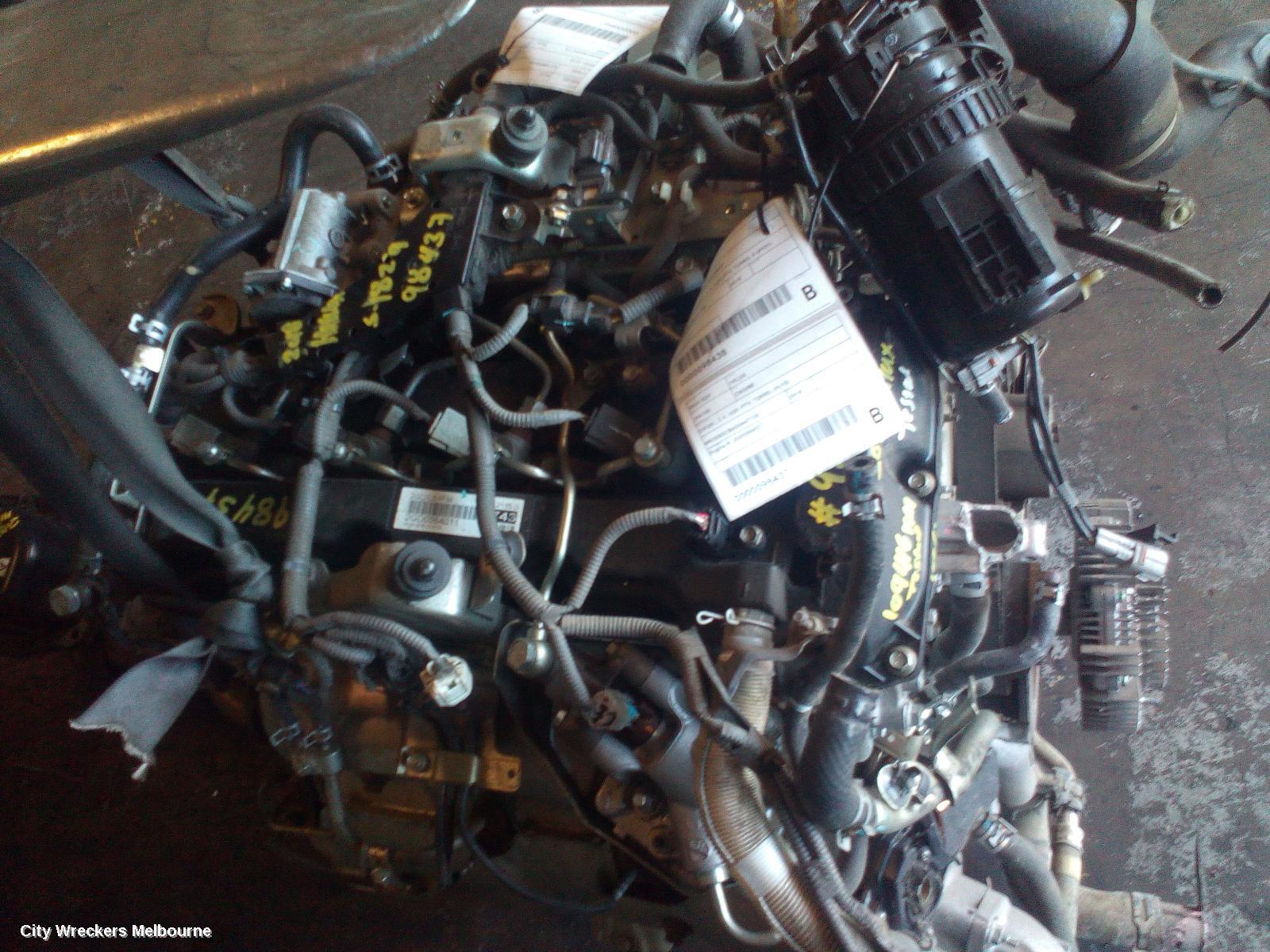 TOYOTA HILUX 2018 Engine