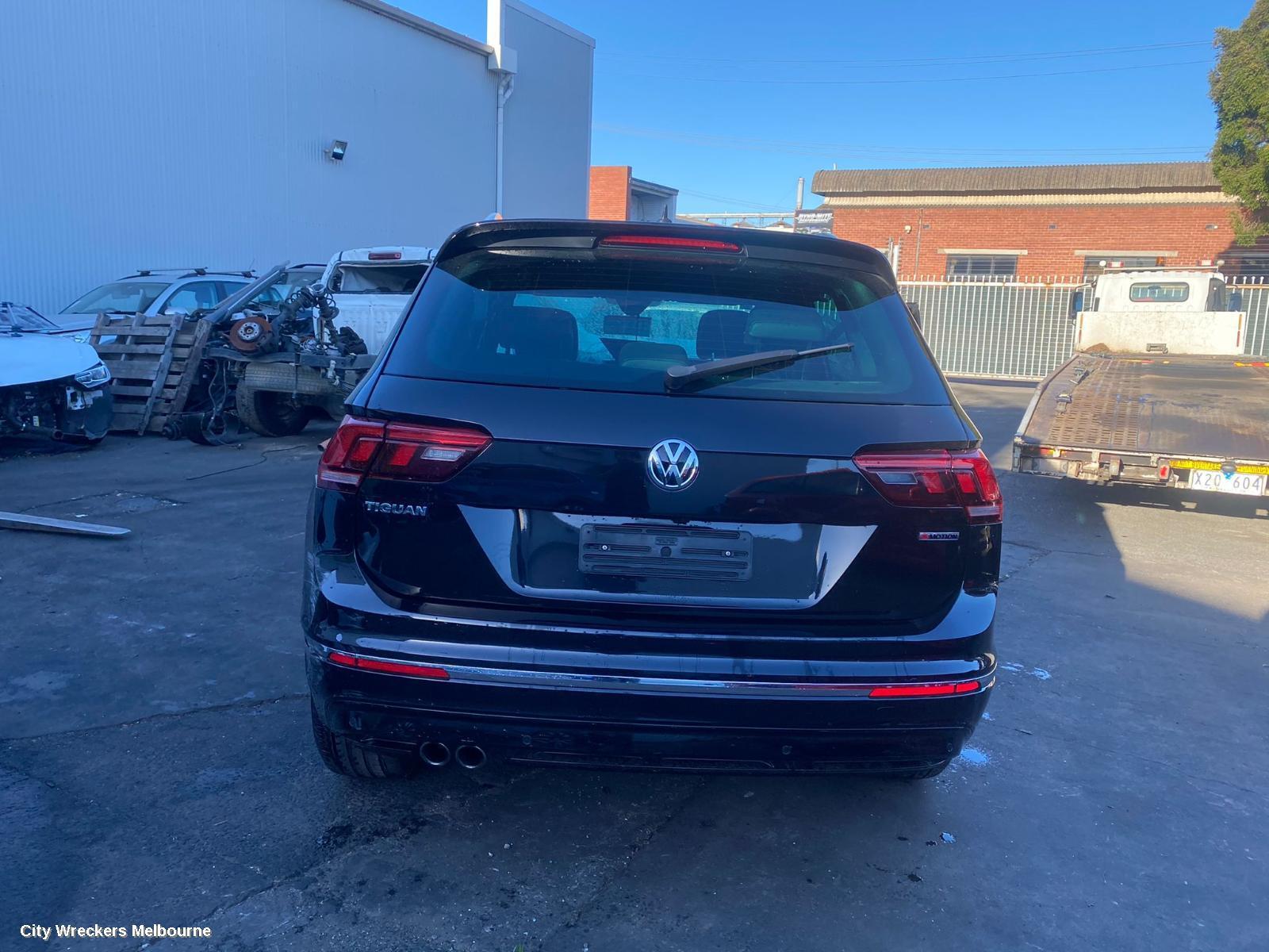 VOLKSWAGEN TIGUAN 2019 Wheel Arch Flare