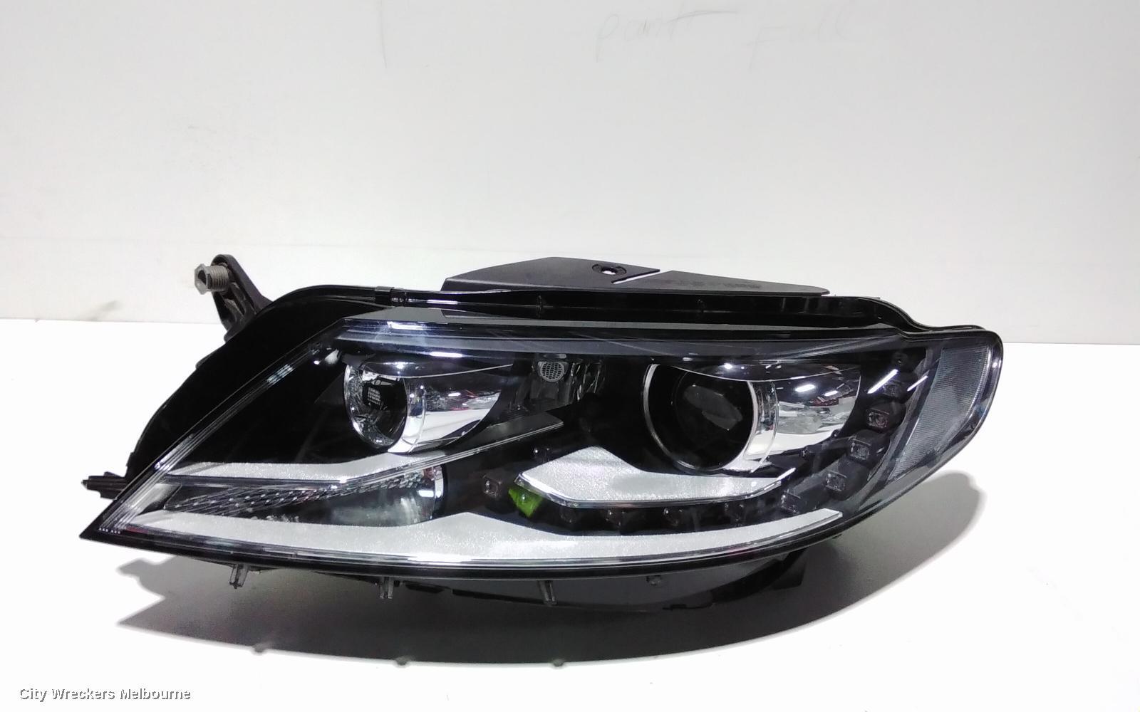 VOLKSWAGEN PASSAT 2013 Left Headlamp