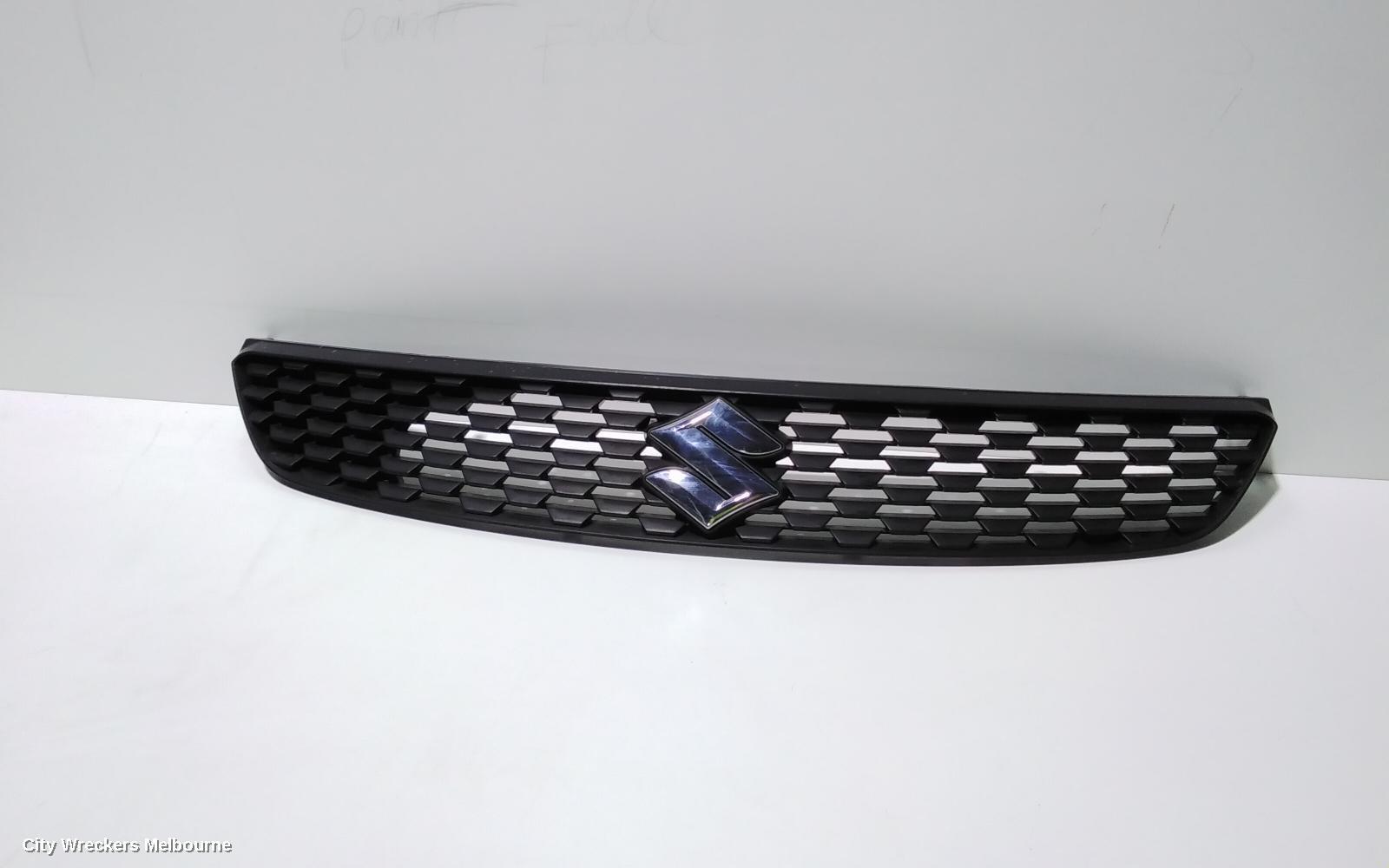 SUZUKI SWIFT 2012 Grille