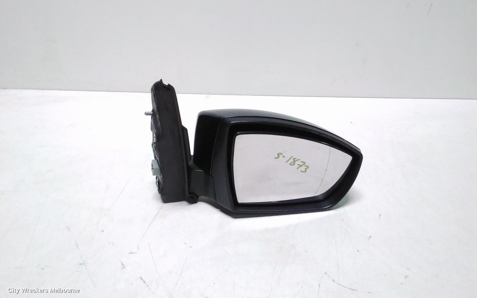 FORD KUGA 2014 Right Door Mirror