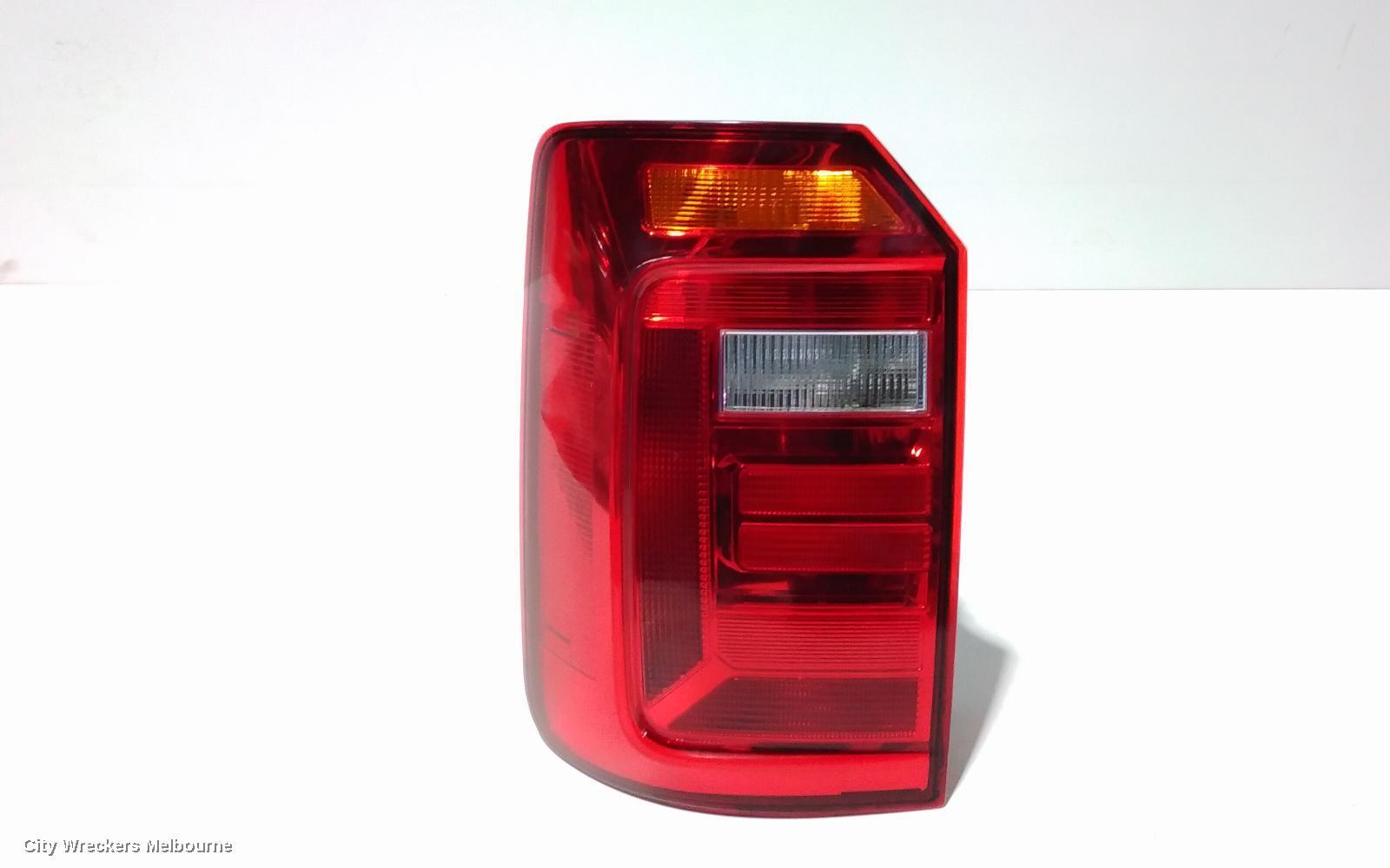 VOLKSWAGEN CADDY 2017 Left Taillight