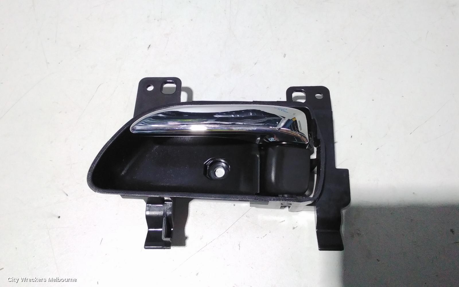 SUBARU OUTBACK 2019 Door Handle