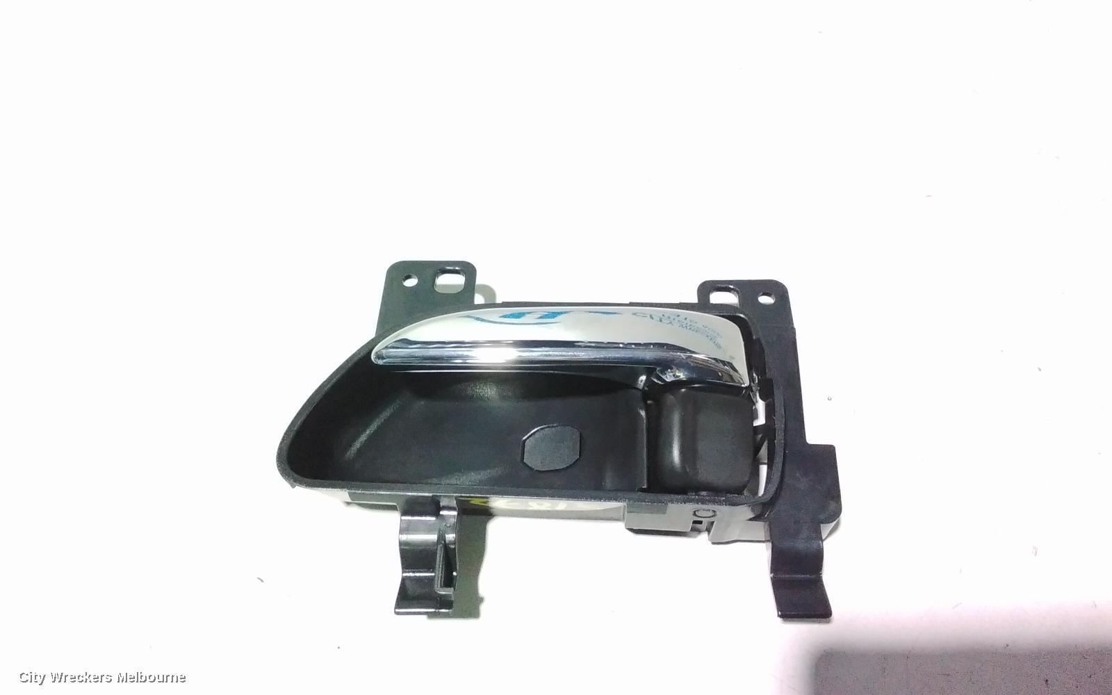 SUBARU OUTBACK 2019 Door Handle