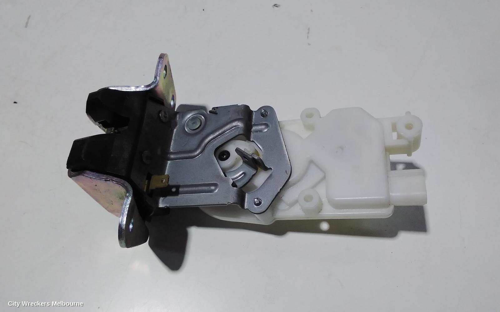 PEUGEOT 4008 2013 Door/Boot/Gate Lock