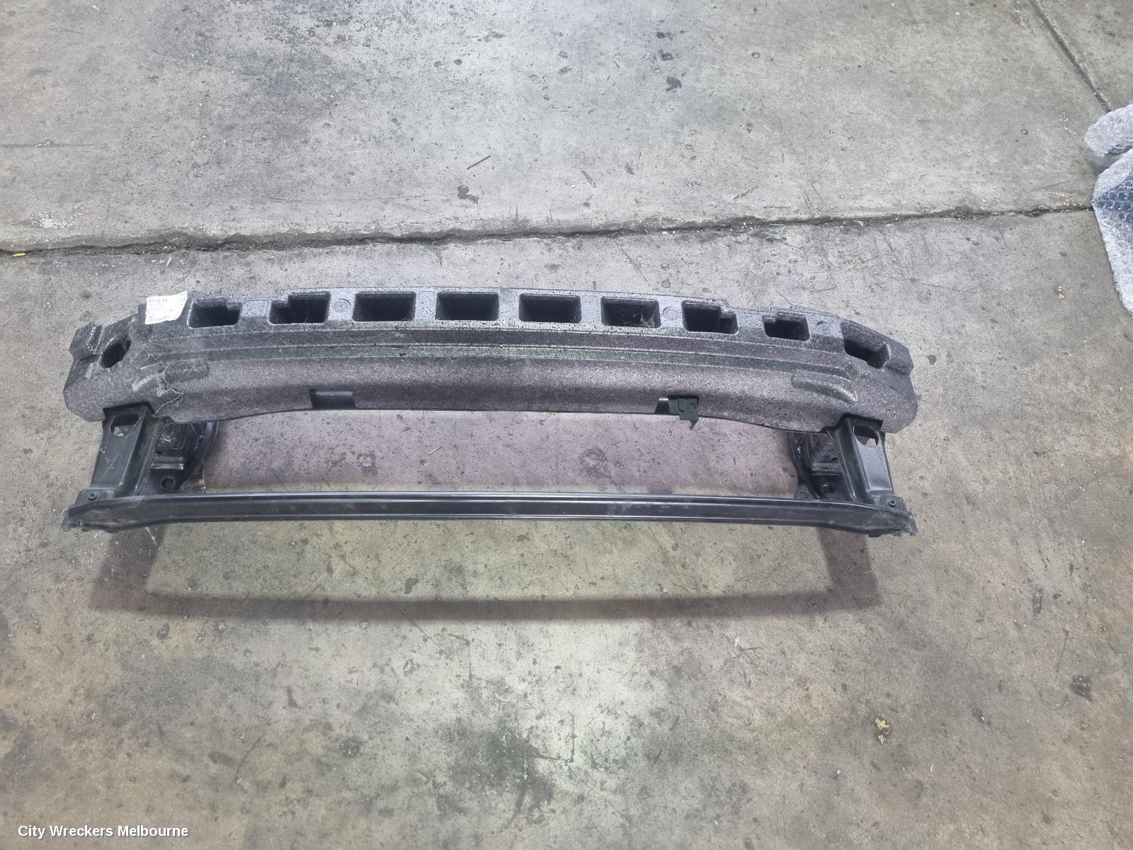 VOLKSWAGEN CADDY 2020 F/Bar Reinforc/Brack