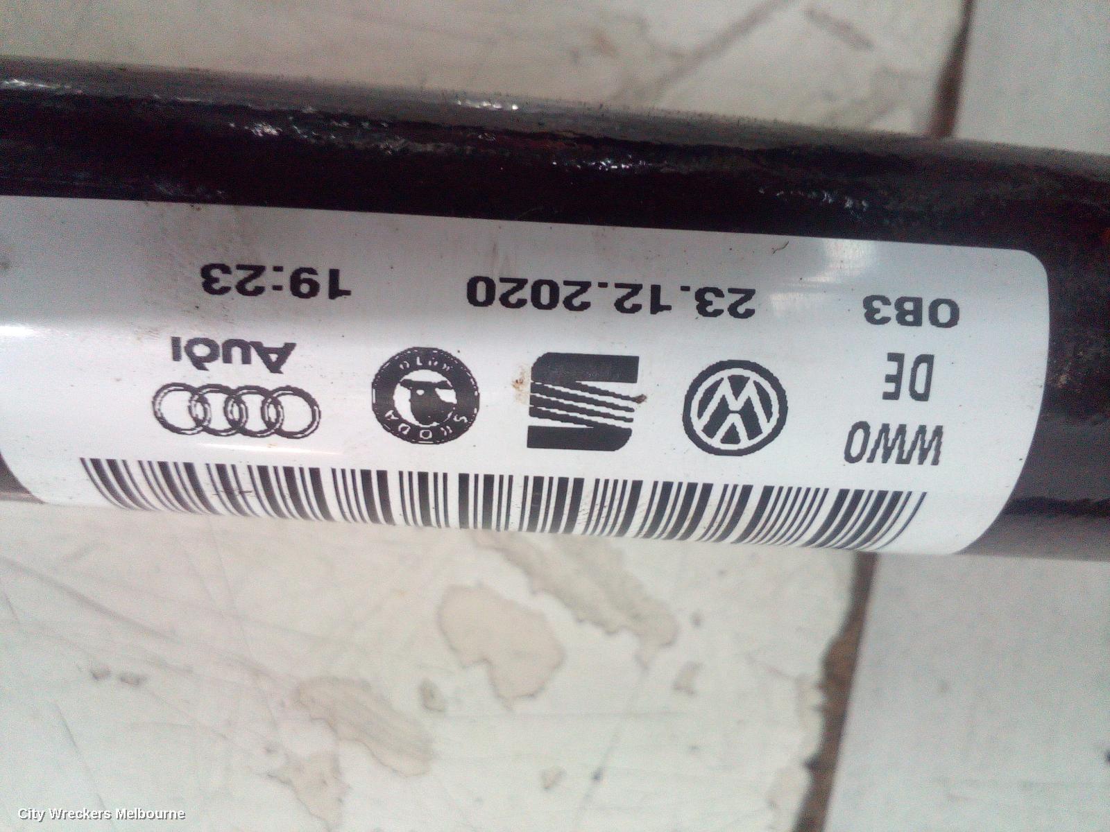 VOLKSWAGEN TIGUAN 2021 Right Driveshaft