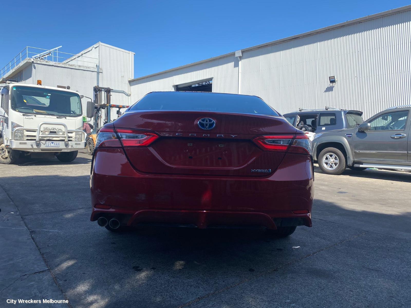 TOYOTA CAMRY 2020 Left Guard