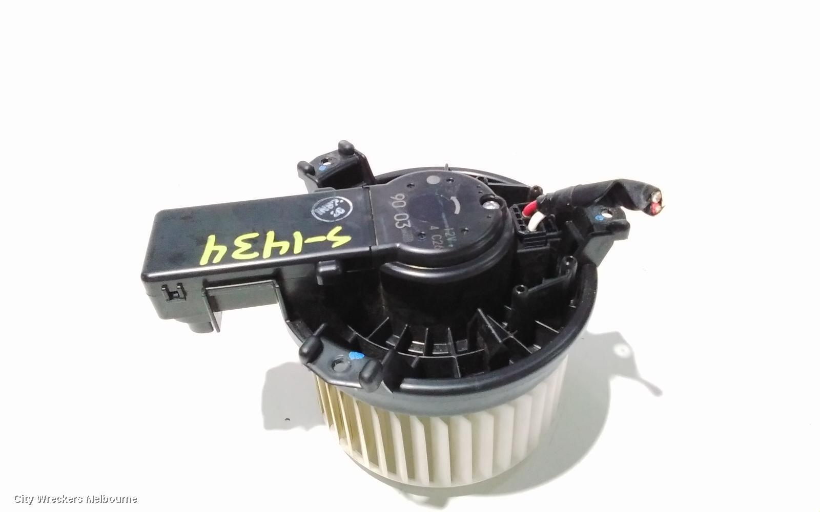 TOYOTA HILUX 2019 Heater Fan Motor