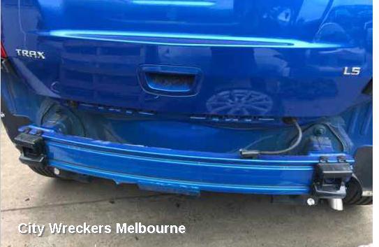 HOLDEN TRAX 2013 R/Bar Bracket/Reinfo