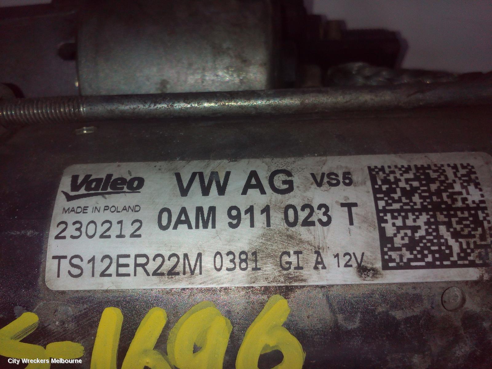 VOLKSWAGEN PASSAT 2012 Starter