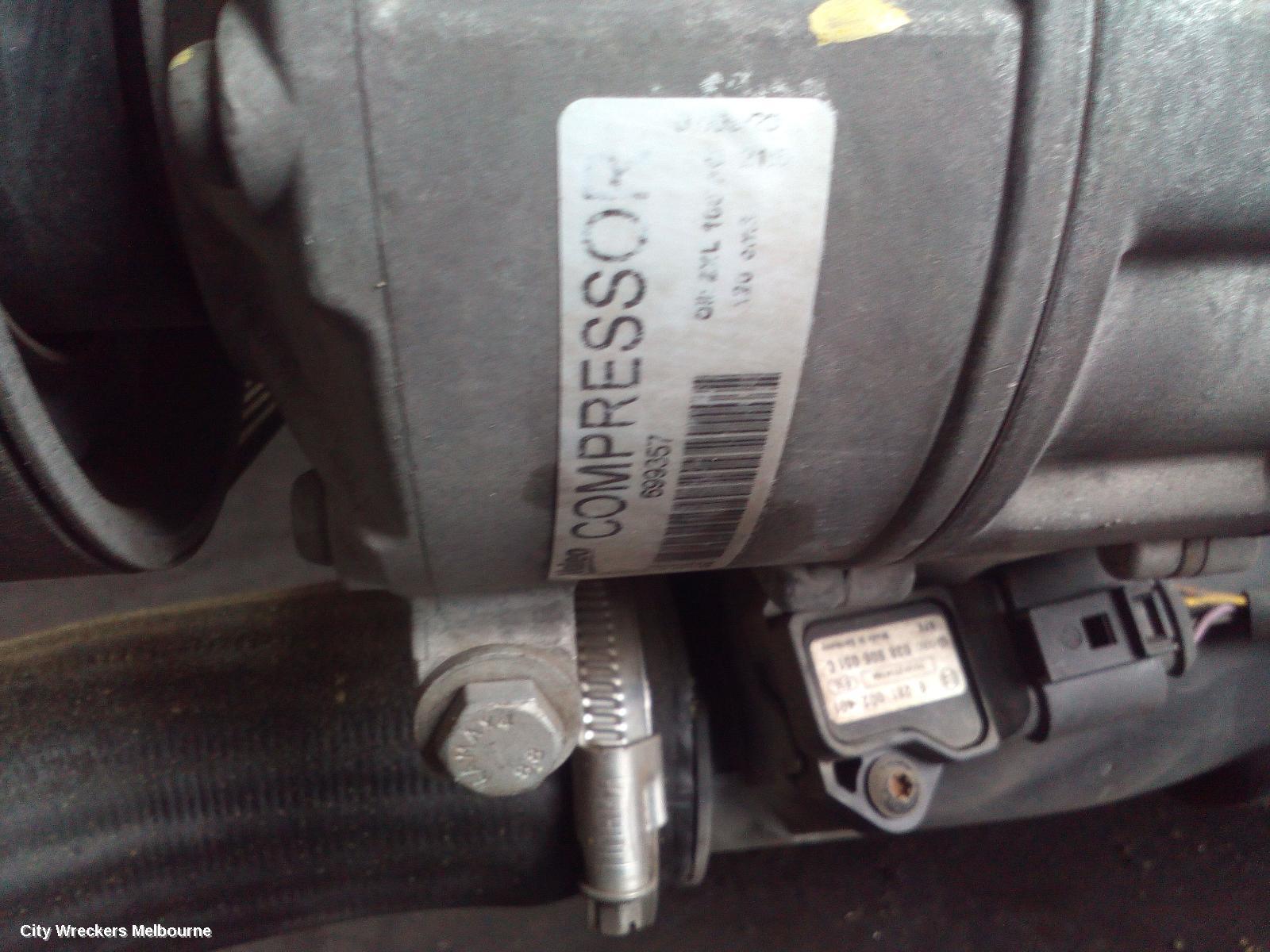 VOLKSWAGEN CADDY 2011 A/C Compressor