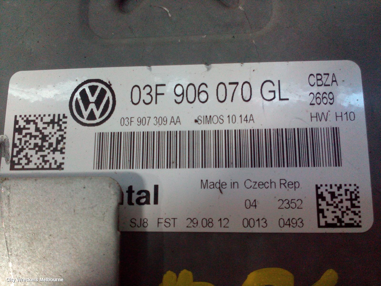 VOLKSWAGEN CADDY 2013 Ecu