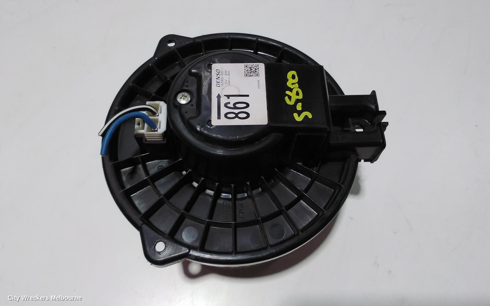 MITSUBISHI PAJERO 2011 Heater Fan Motor