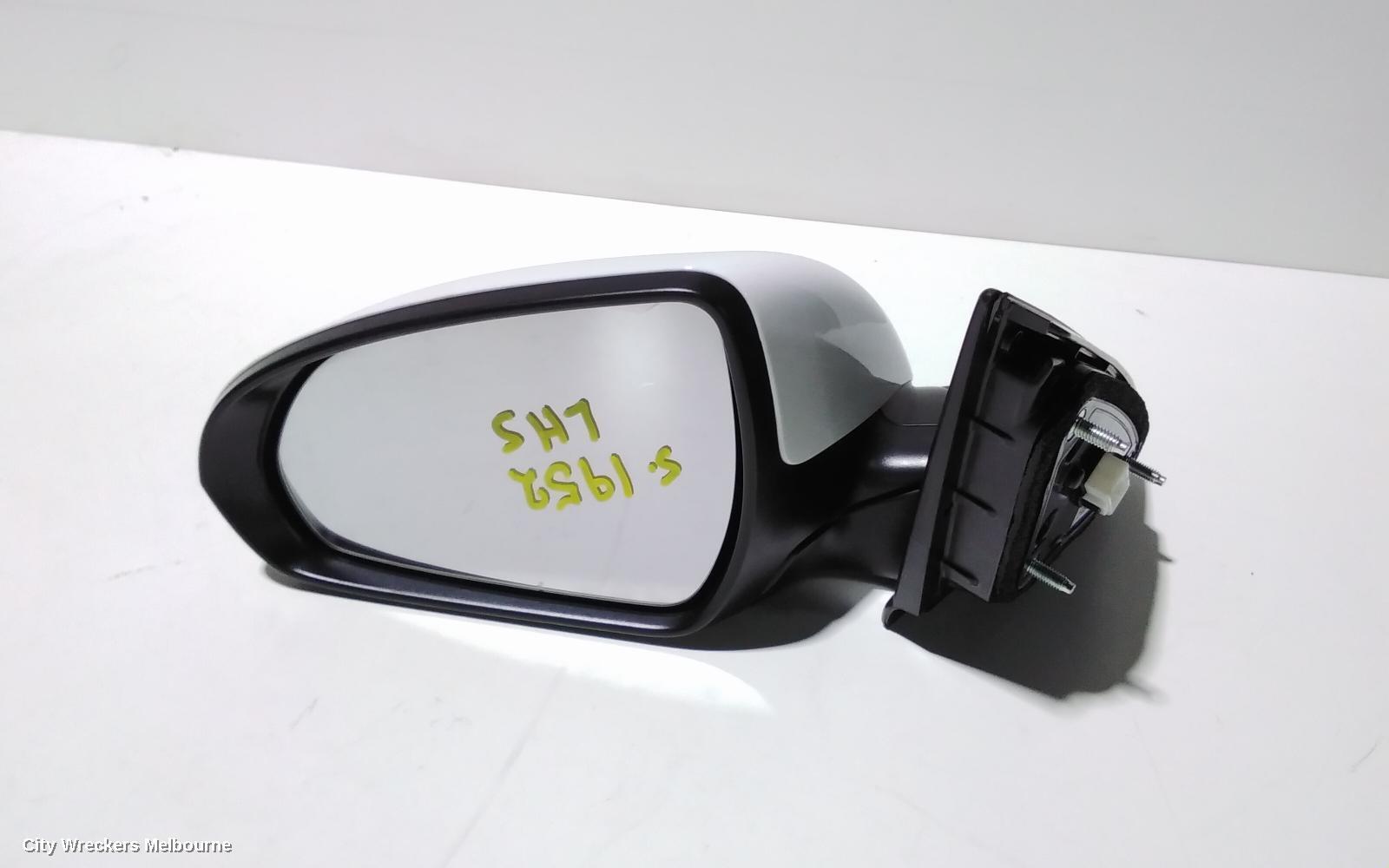 HYUNDAI I30 2021 Left Door Mirror