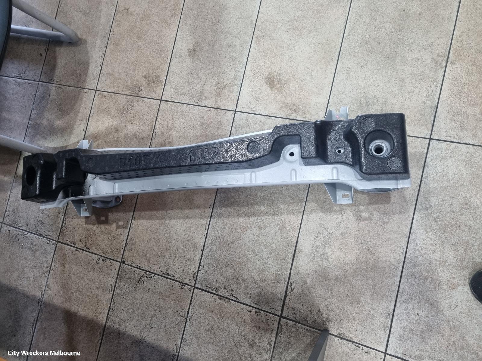 MAZDA CX3 2018 F/Bar Reinforc/Brack