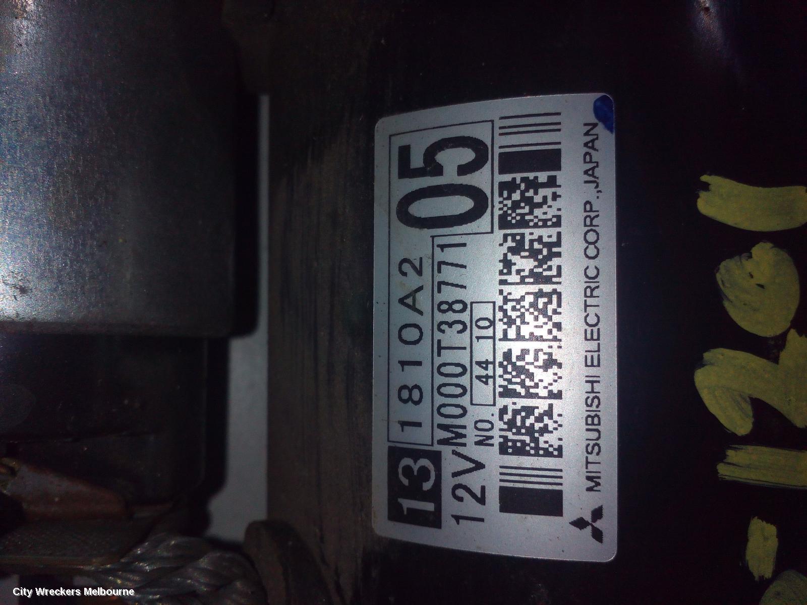 MITSUBISHI OUTLANDER 2014 Alternator