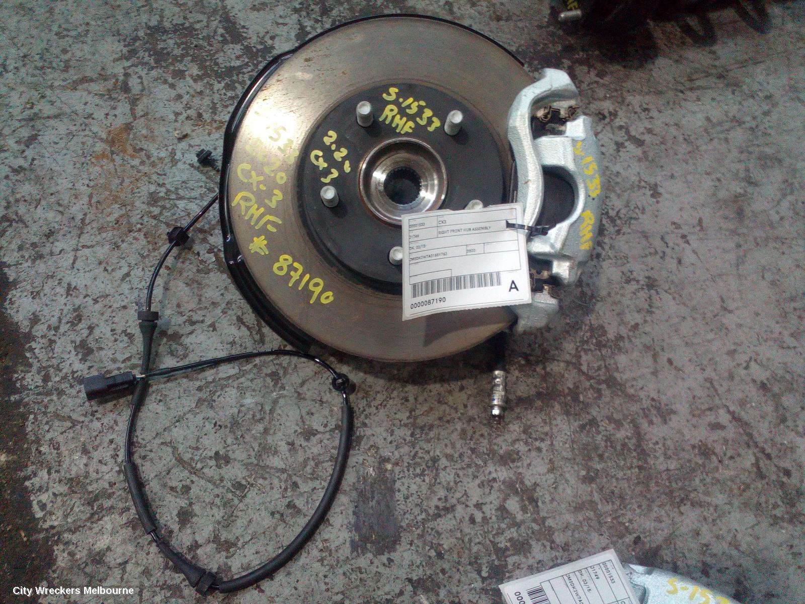 MAZDA CX3 2020 Right Front Hub Assembly