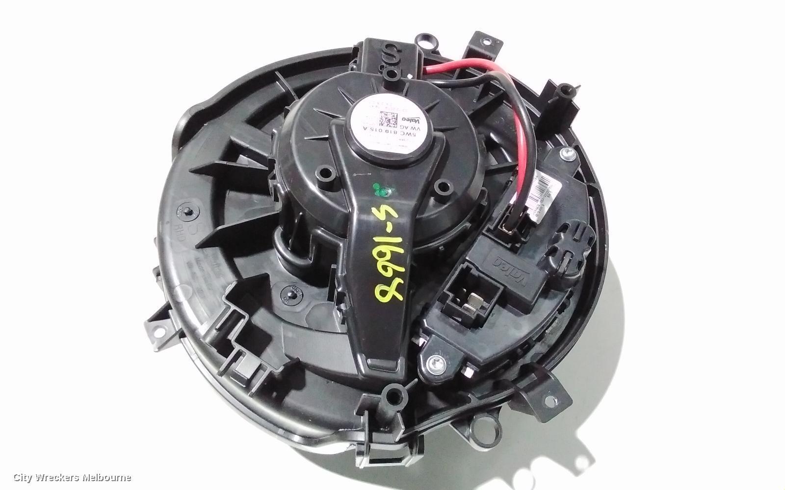 VOLKSWAGEN GOLF 2020 Heater Fan Motor