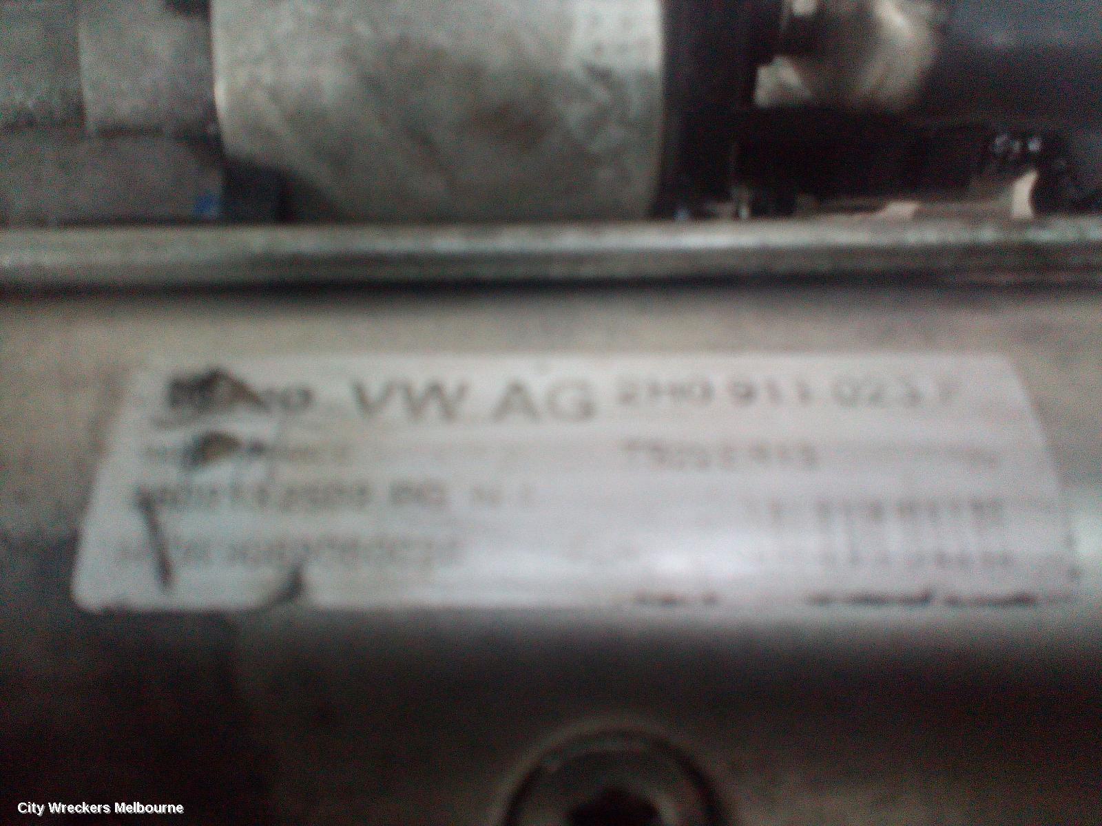 VOLKSWAGEN AMAROK 2014 Starter