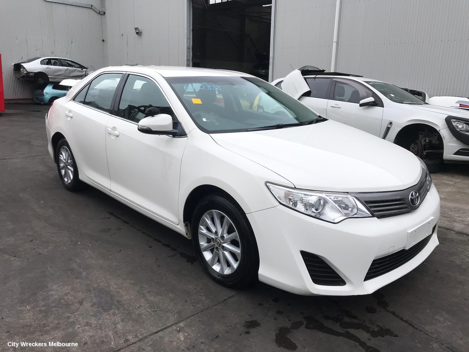 TOYOTA CAMRY 2013 Radiator Support