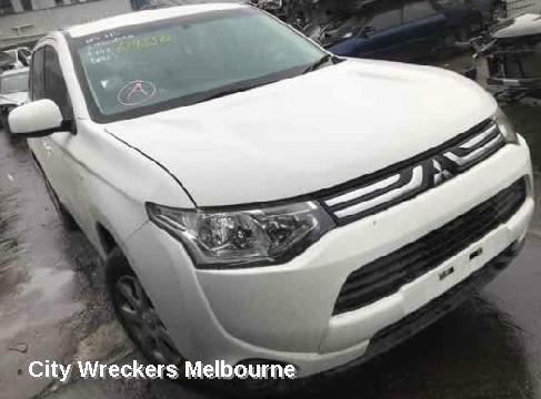 MITSUBISHI OUTLANDER 2013 Right Front Window Reg/Motor