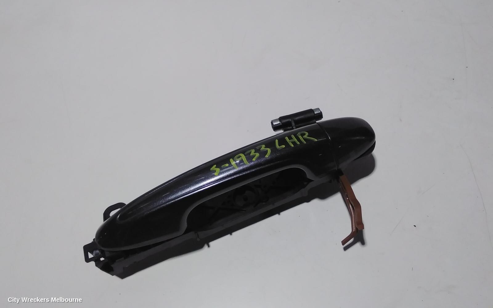 TOYOTA RAV4 2017 Door Handle