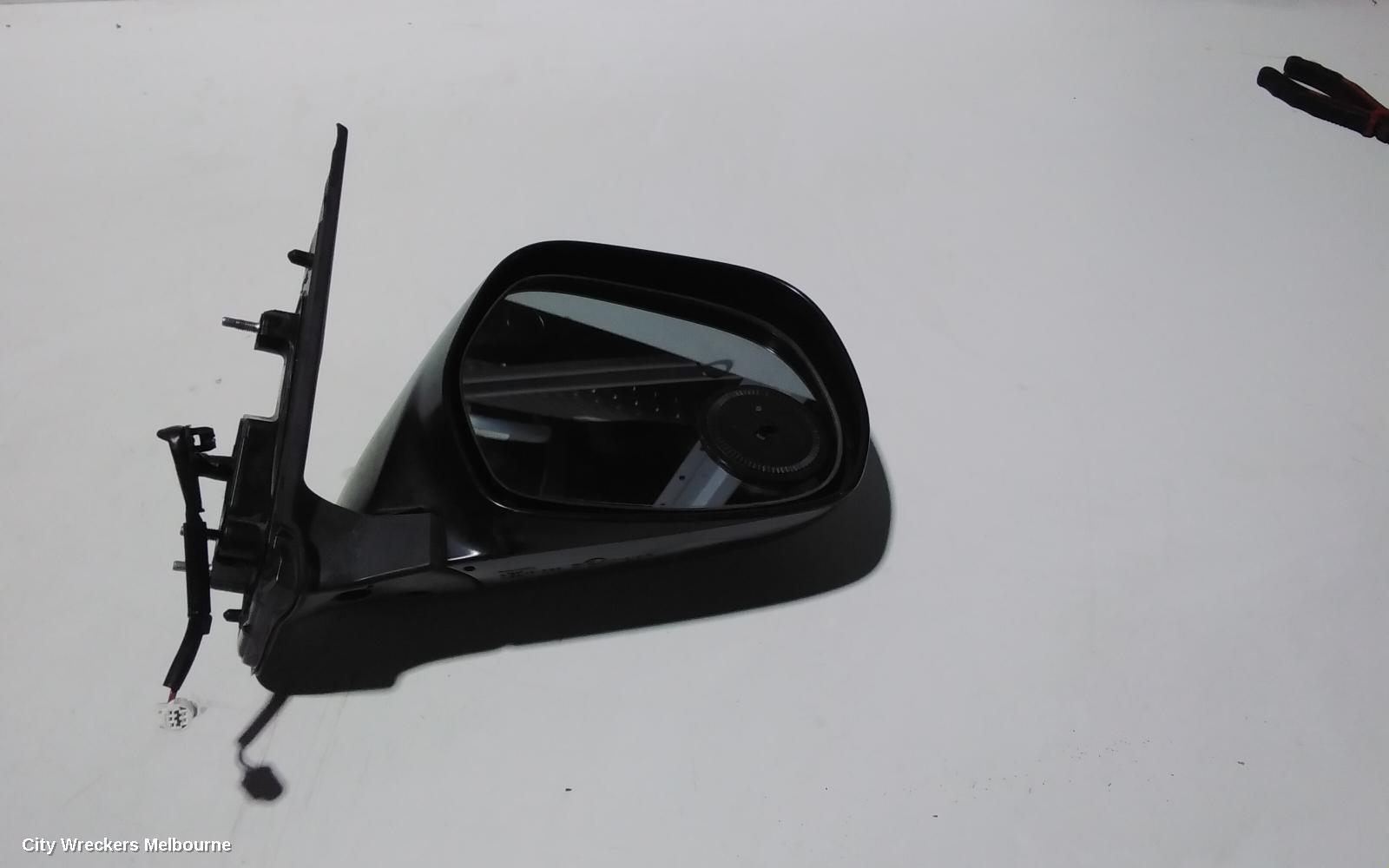 TOYOTA HIACE 2010 Right Door Mirror