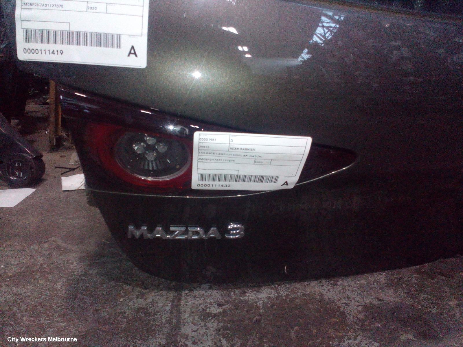 MAZDA 3 2020 Rear Garnish