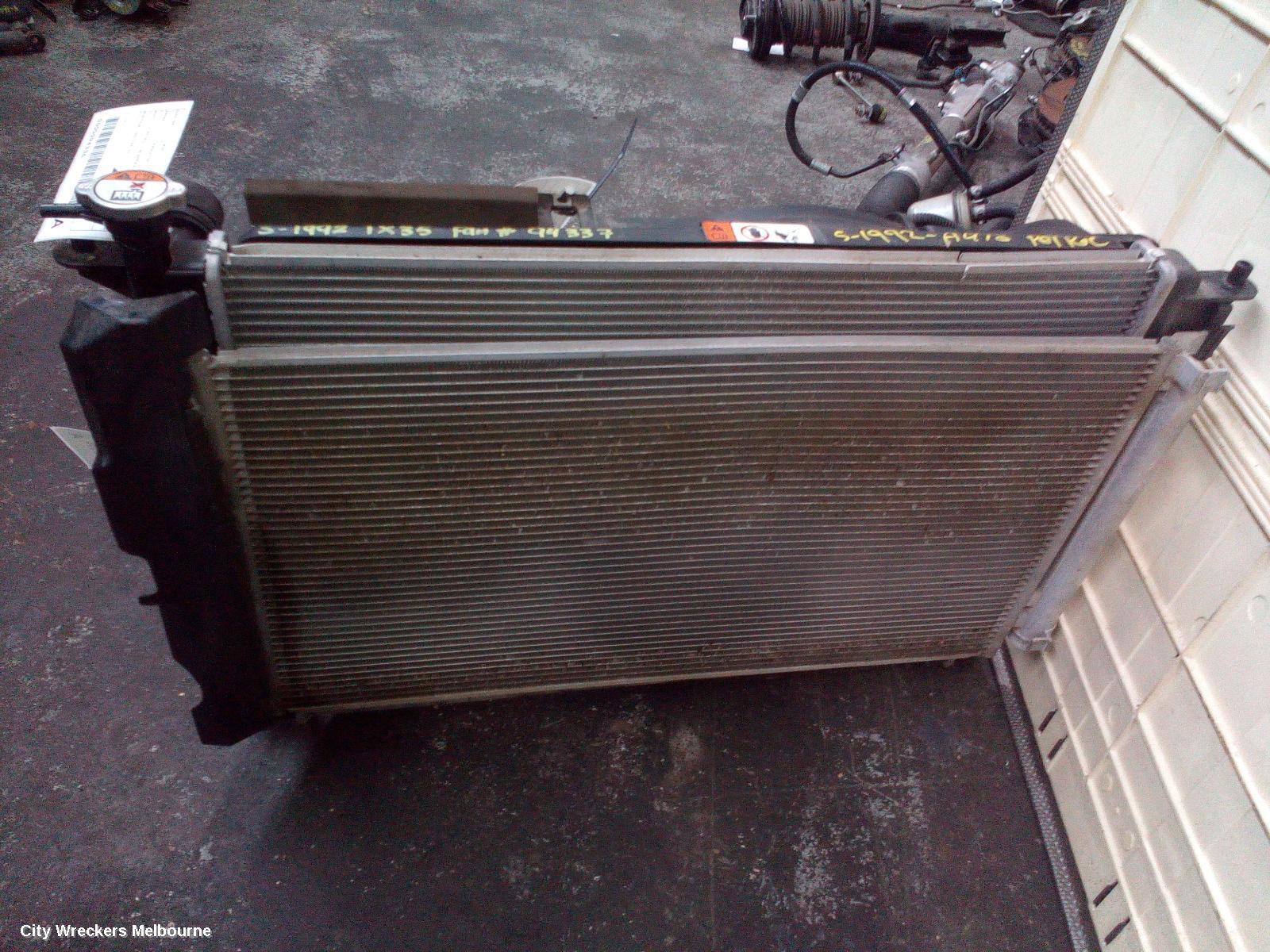 HYUNDAI IX35 2013 Radiator