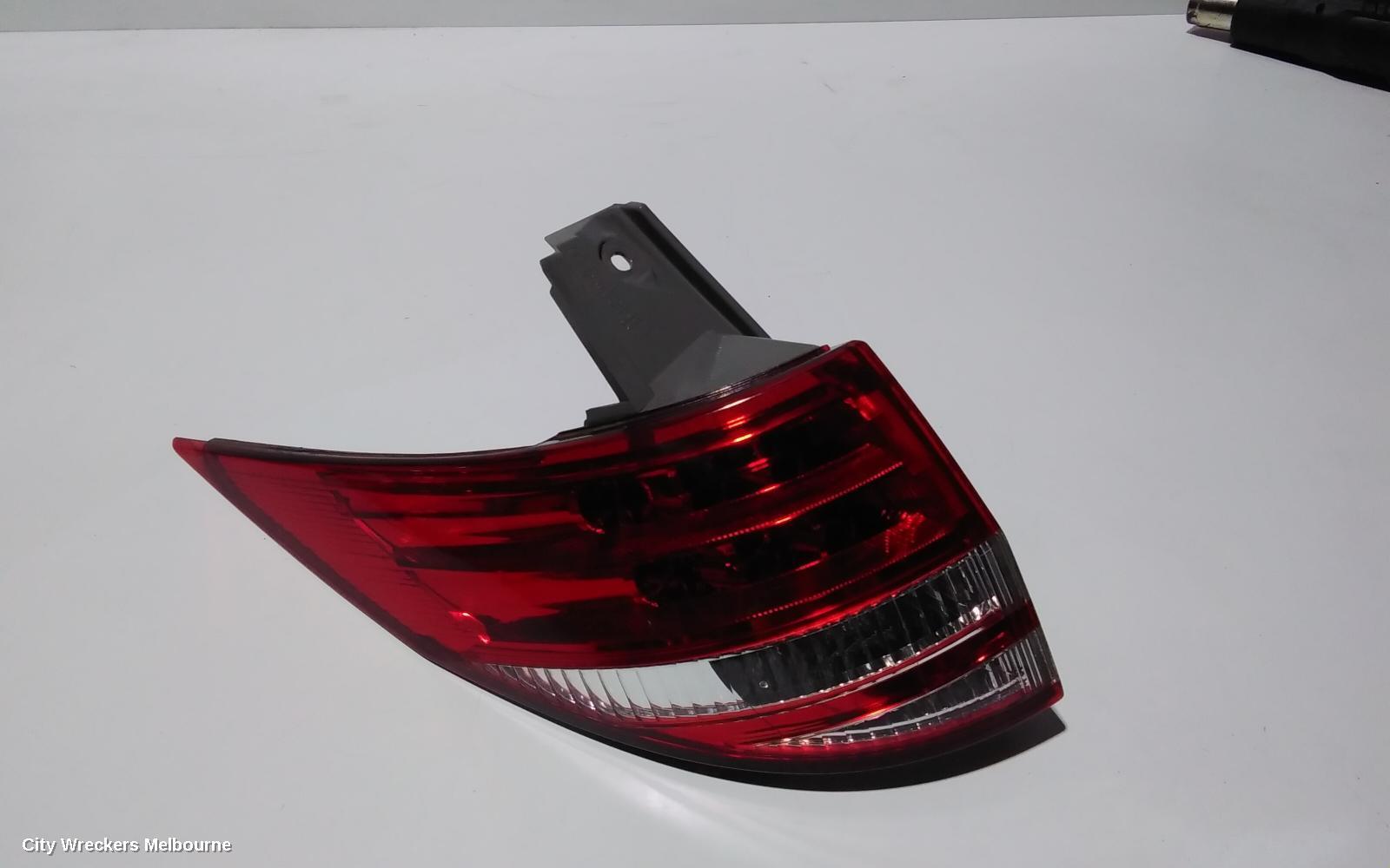 TOYOTA ESTIMA 2007 Left Taillight