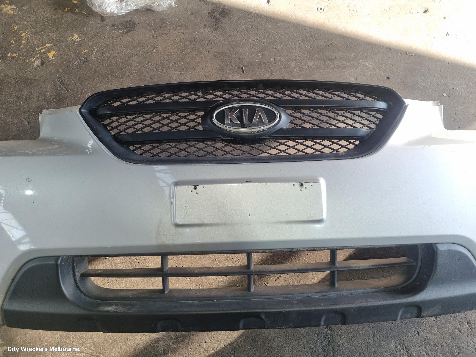 KIA RONDO 2008 Grille