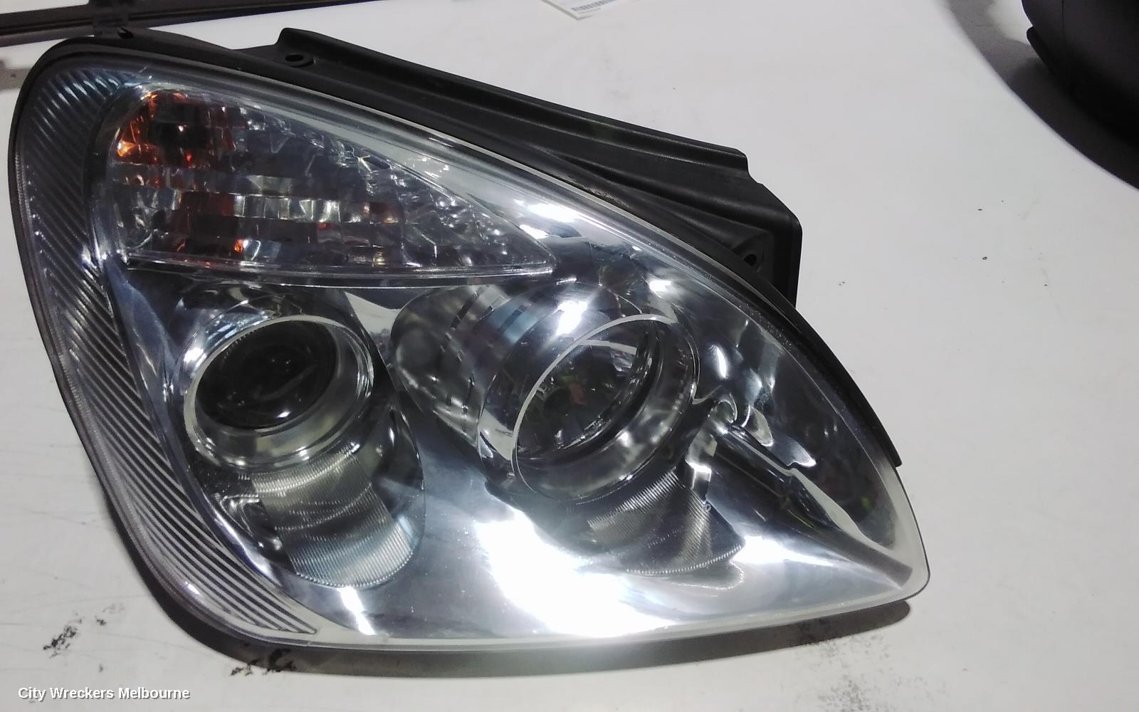 KIA RONDO 2008 Right Headlamp